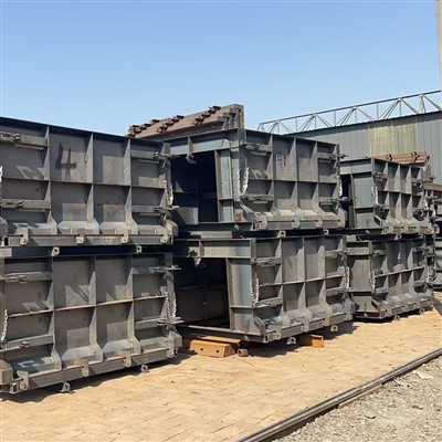 Teräksinen tyhjennyskanavamuotti